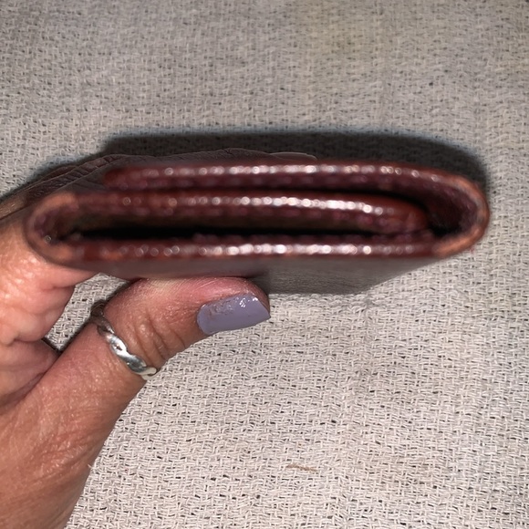 LV Authentic Key holder - Picture 6 of 13